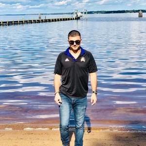 Meet your Posher, Austin